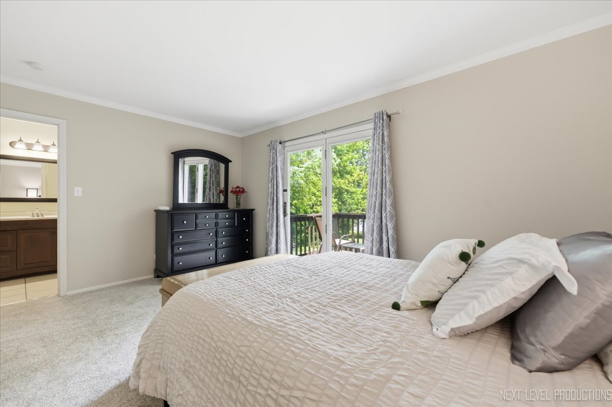 2020 Carling Road Hoffman Estates, IL 60169 - Photo 22 of 56