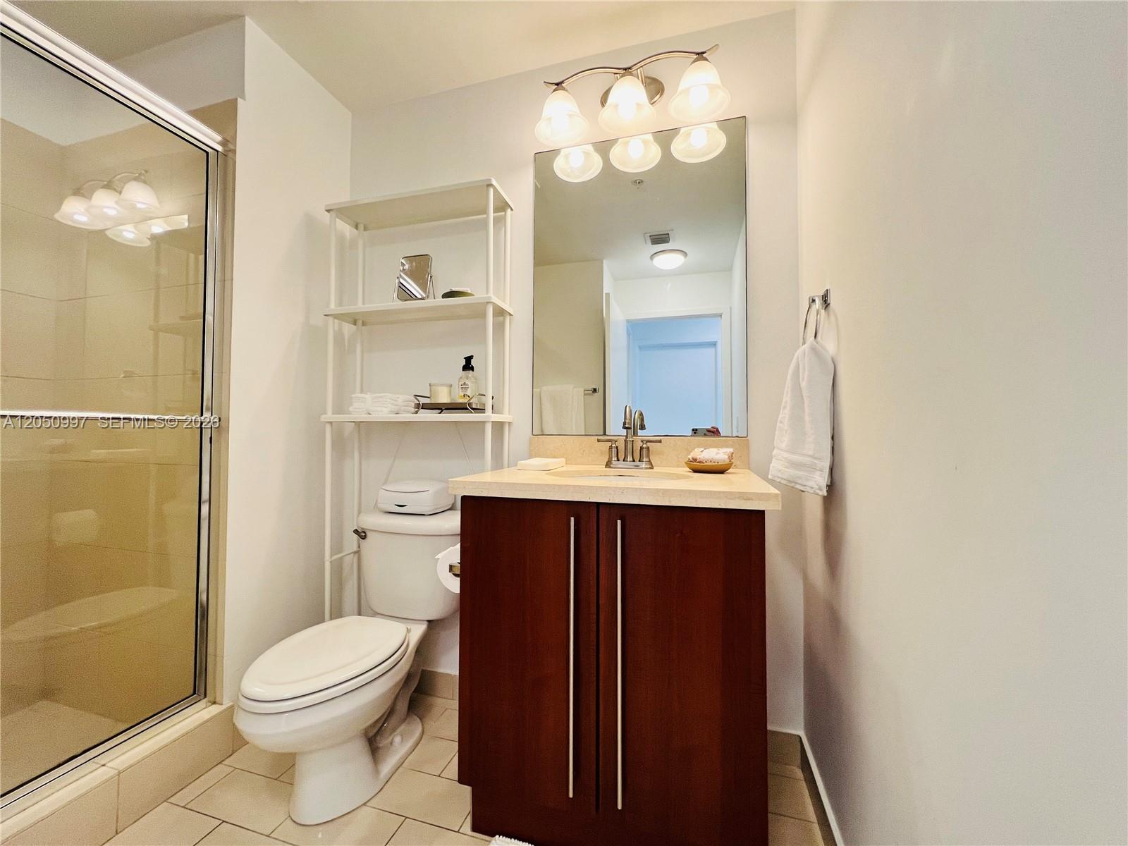 79 Southwest 12th Street, Unit 1510S Miami, FL 33130 - Photo 30 of 56