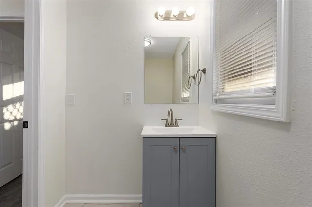 $185,000 | 7606 Woodson Road, Raytown, MO 64138