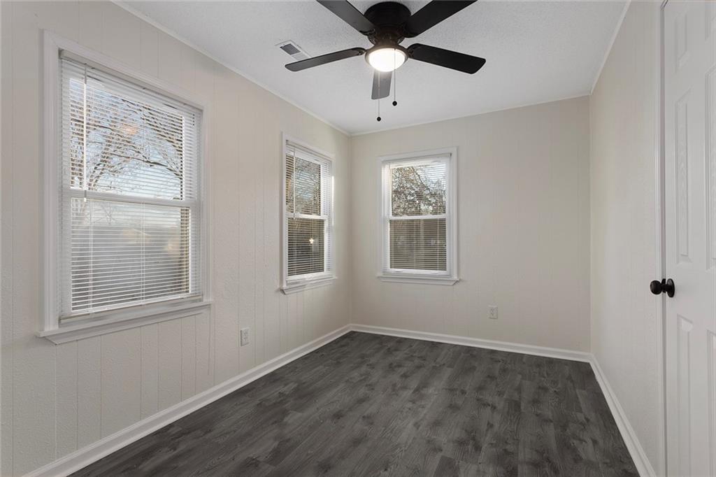 7606 Woodson Road Raytown, MO 64138 - Photo 13 of 27