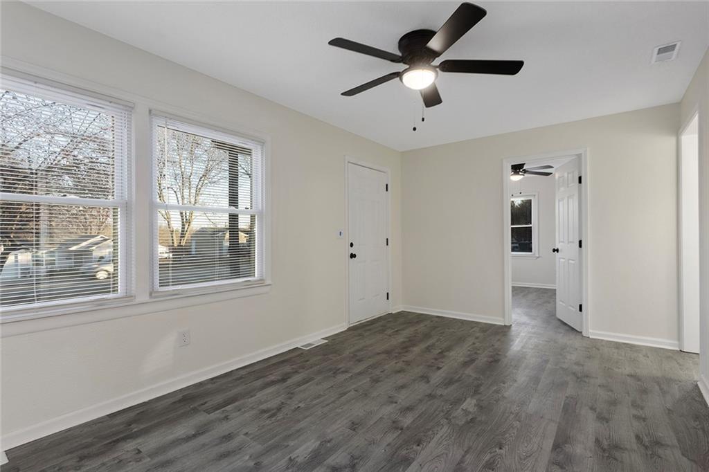 7606 Woodson Road Raytown, MO 64138 - Photo 6 of 27