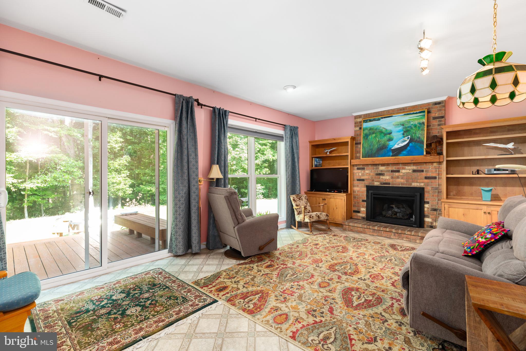 14063 Poplar Neck Road King George, VA 22485 - Photo 39 of 56 Family Room