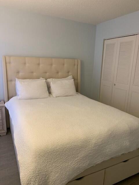 300 East Club Circle, Unit 207 Boca Raton, FL 33487 - Photo 13 of 25 tempImagem8ezcJ