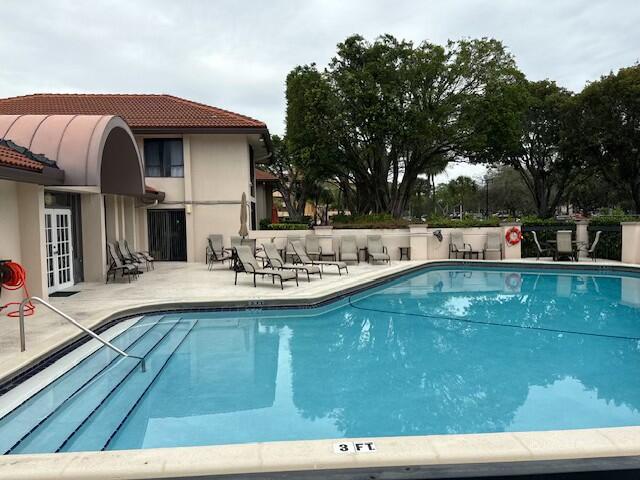 300 East Club Circle, Unit 207 Boca Raton, FL 33487 - Photo 23 of 25 tempImage90XACF