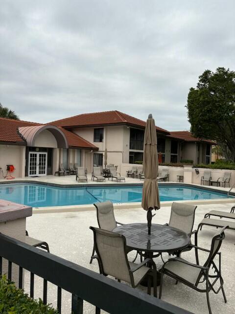 300 East Club Circle, Unit 207 Boca Raton, FL 33487 - Photo 24 of 25 tempImagespR45J