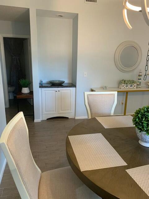 300 East Club Circle, Unit 207 Boca Raton, FL 33487 - Photo 5 of 25 tempImagemhEfXY