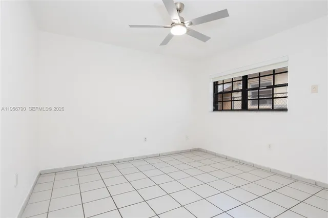 $2,700 | 2617 Southwest 32nd Court, Unit 2617, Miami, FL 33133