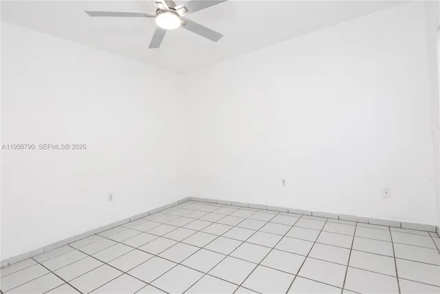 $2,700 | 2617 Southwest 32nd Court, Unit 2617, Miami, FL 33133