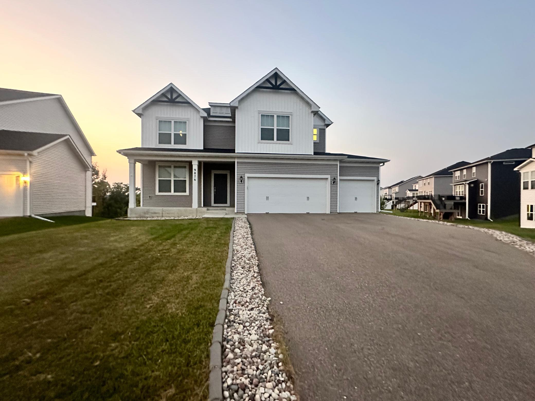 9876 Ambrose Road Woodbury, MN 55129 - Photo 8 of 56