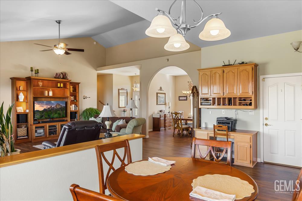 Undisclosed Address Tehachapi, CA 93561 - Photo 14 of 62