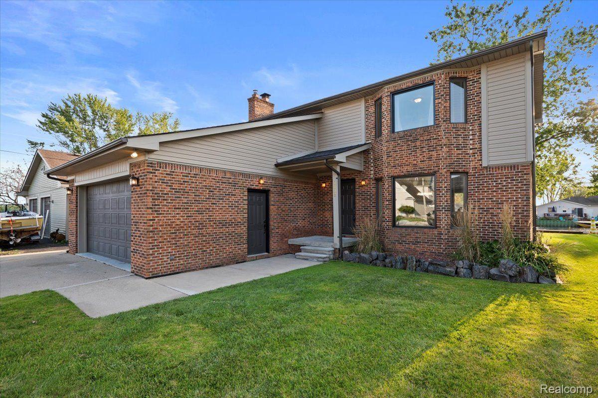 7302 Edlane Road Algonac, MI 48001 - Photo 6 of 68 Gallery Image 6