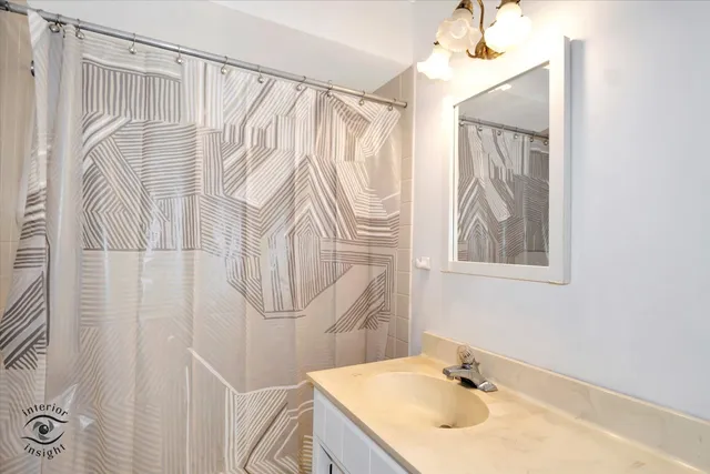 $365,000 | 19126 Pierce Avenue, Homewood, IL 60430