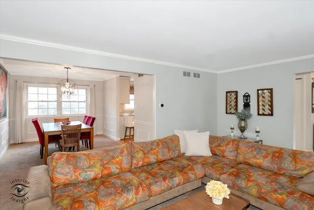 $365,000 | 19126 Pierce Avenue, Homewood, IL 60430