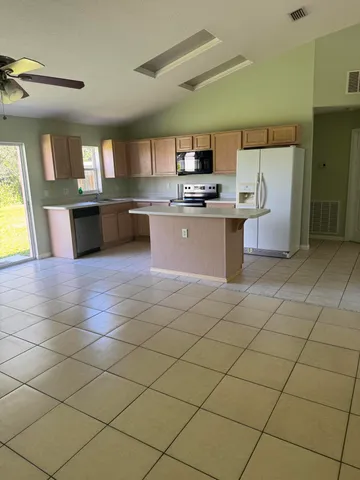 $2,000 | 3825 Southwest Kakopo Street, Port St. Lucie, FL 34953