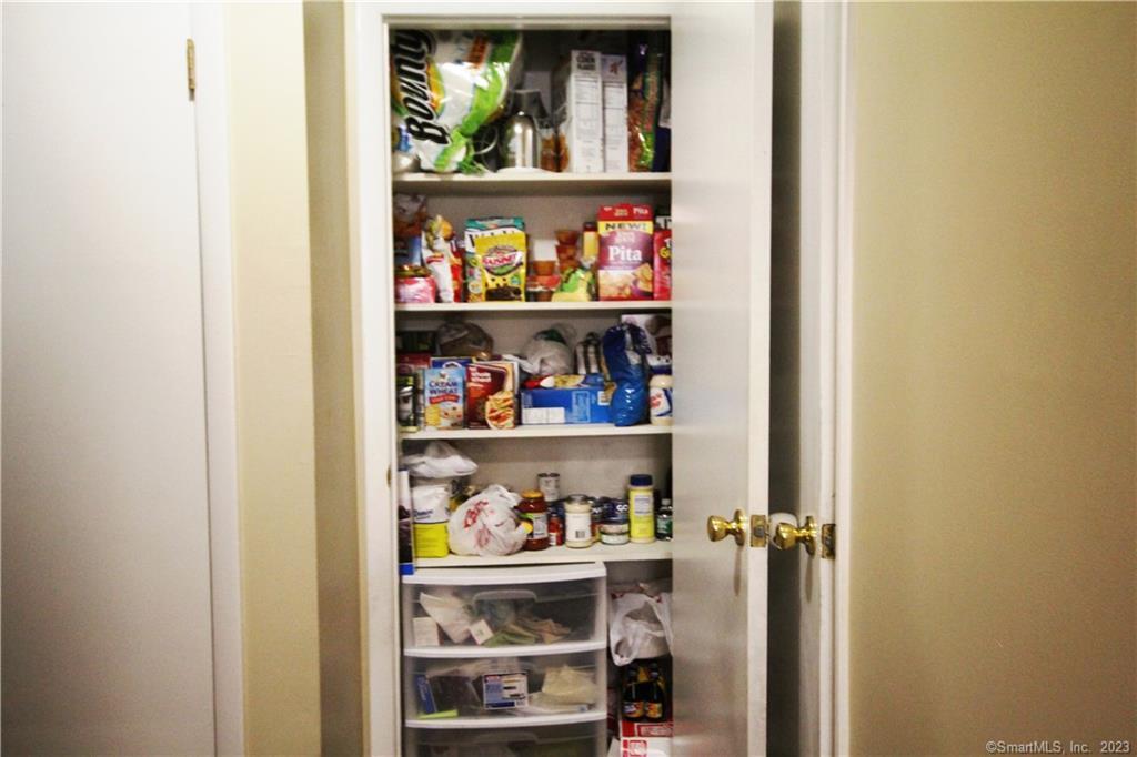 14 Newtown Road, Unit A19 Danbury, CT 06810 - Photo 12 of 32