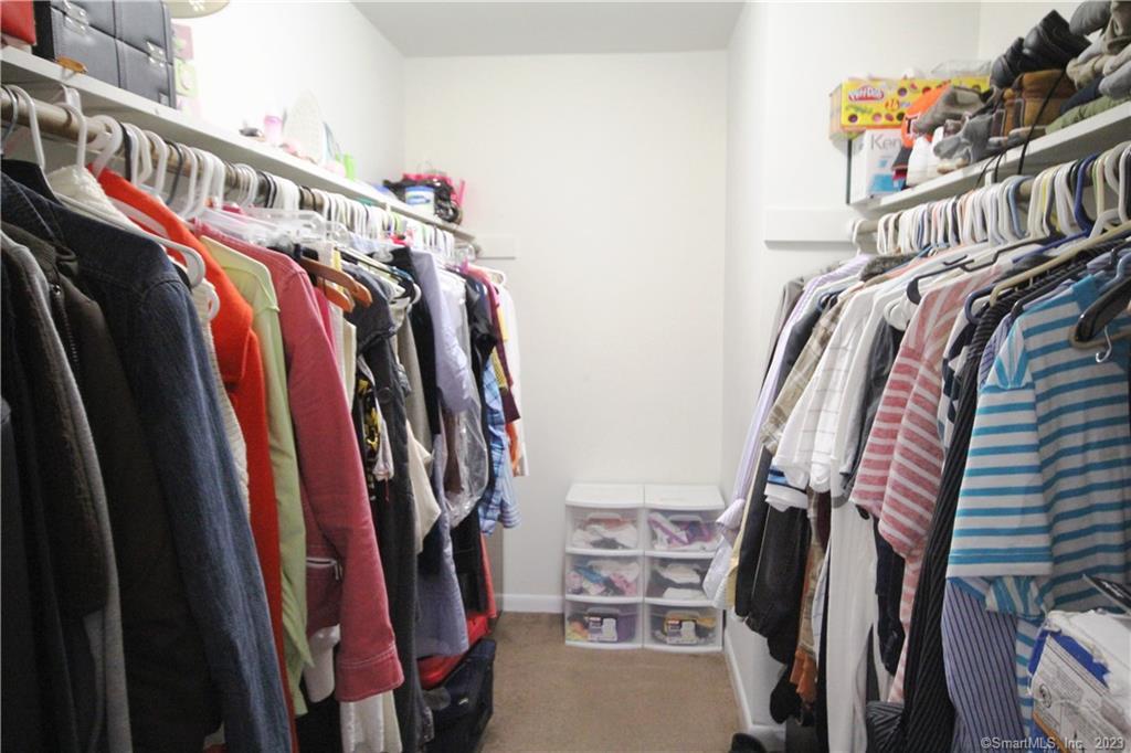 14 Newtown Road, Unit A19 Danbury, CT 06810 - Photo 18 of 32