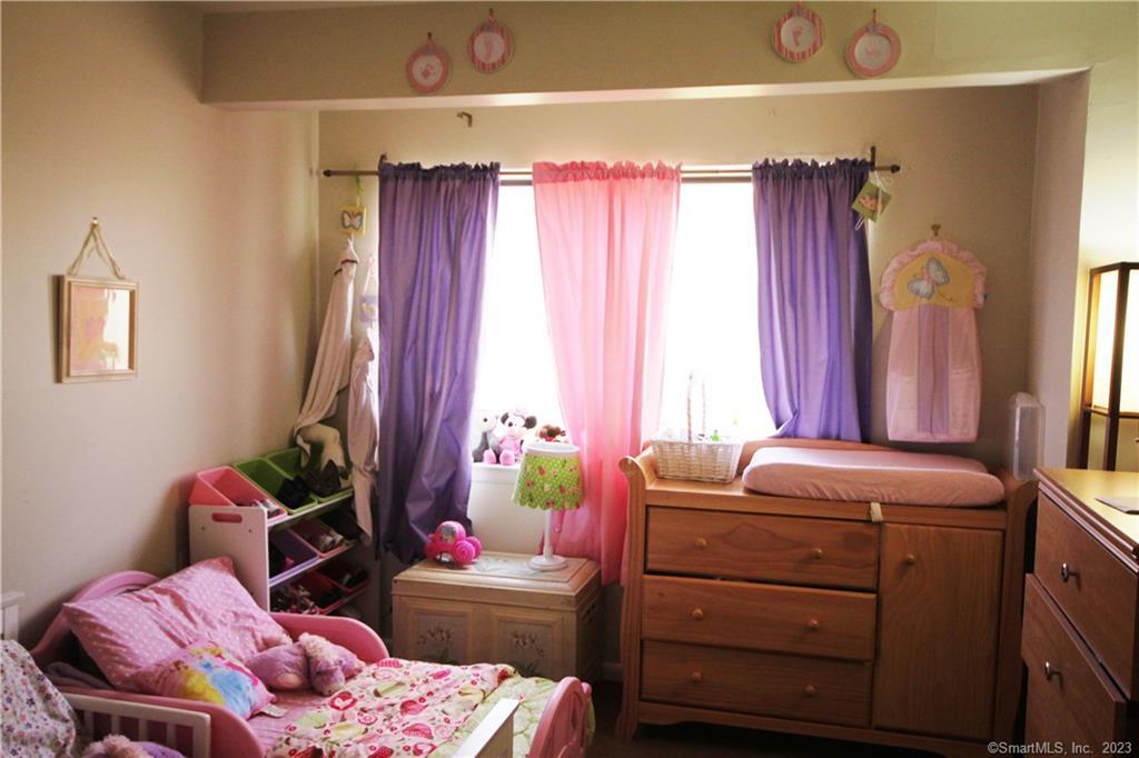 14 Newtown Road, Unit A19 Danbury, CT 06810 - Photo 19 of 32