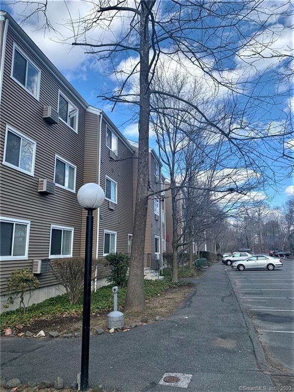 14 Newtown Road, Unit A19 Danbury, CT 06810 - Photo 30 of 32