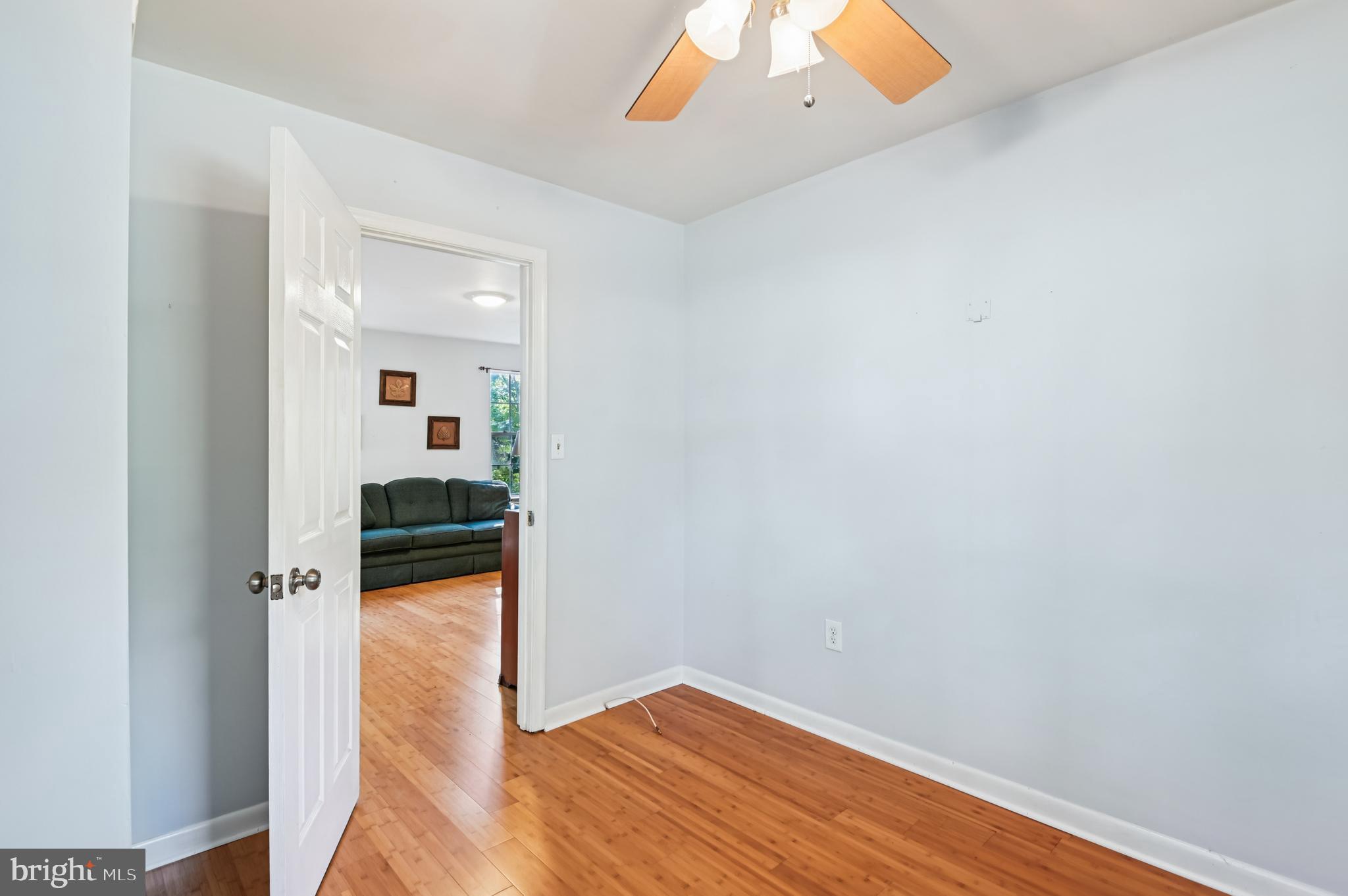 575 6th Street Pasadena, MD 21122 - Photo 21 of 38 Front bedroom