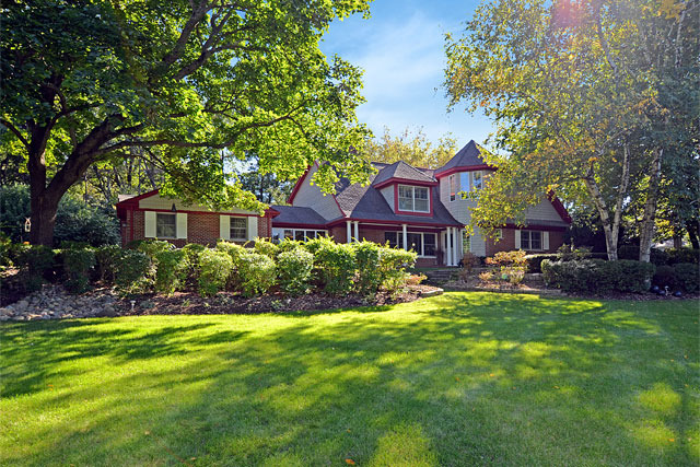 2125 West Tweed Road Inverness, IL 60067 - Photo 1 of 20 Gallery Image 1