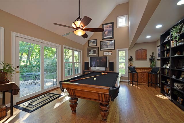 2125 West Tweed Road Inverness, IL 60067 - Photo 8 of 20 Gallery Image 8
