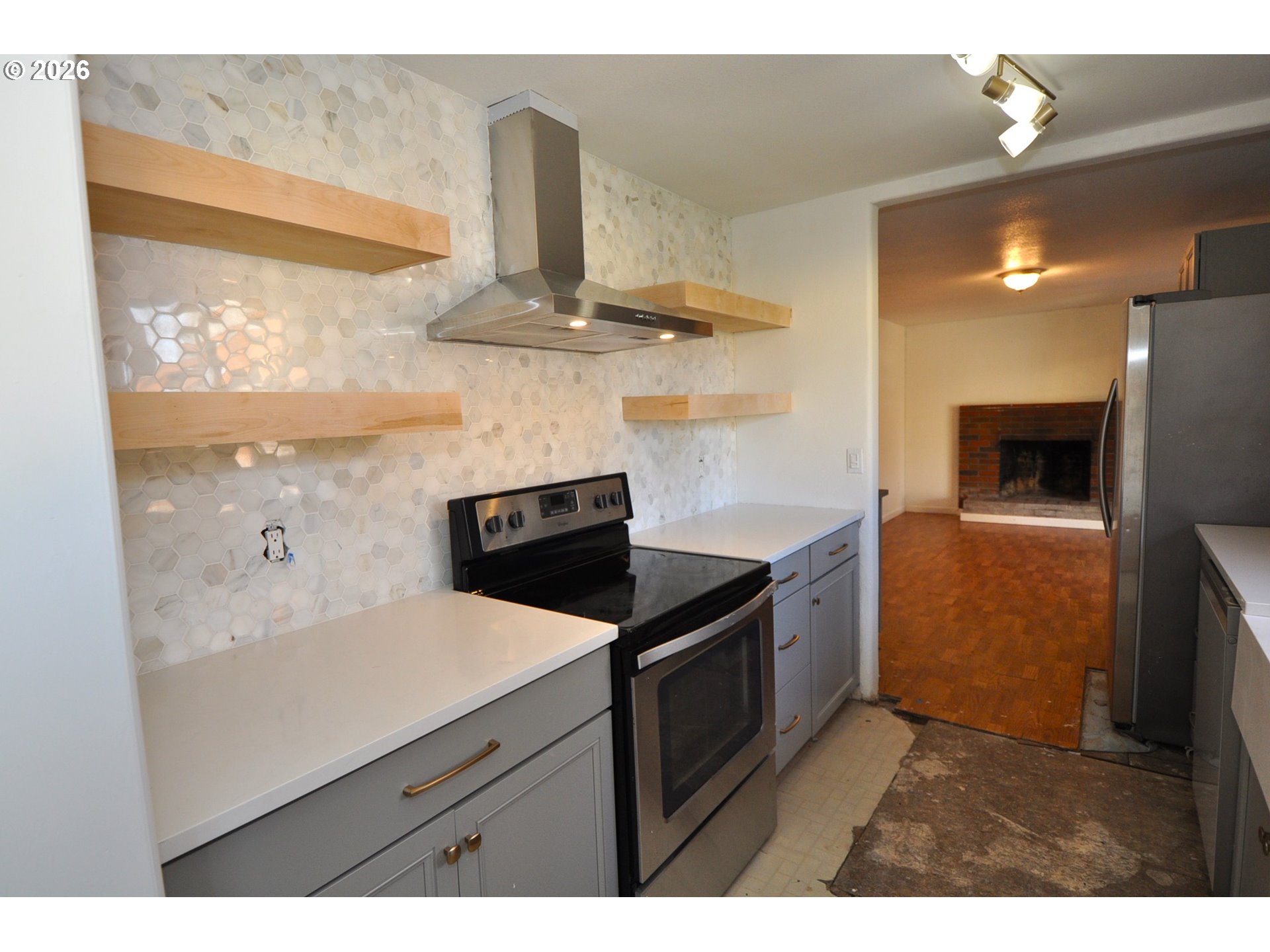 3970 Southwest 202nd Avenue Beaverton, OR 97078 - Photo 17 of 25