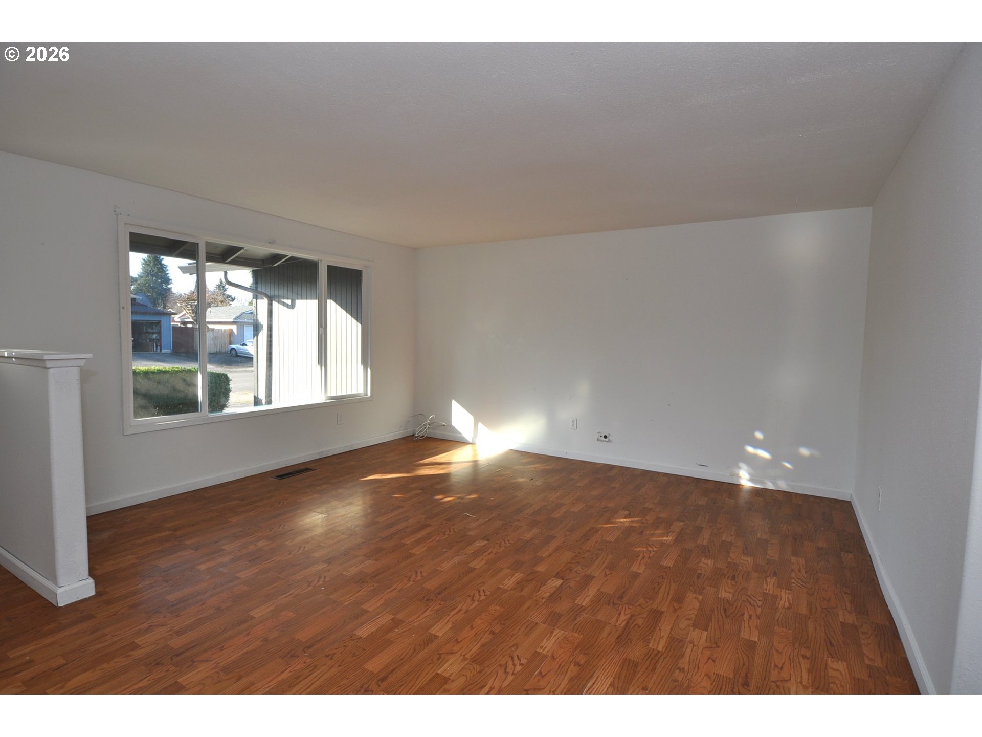 3970 Southwest 202nd Avenue Beaverton, OR 97078 - Photo 5 of 25