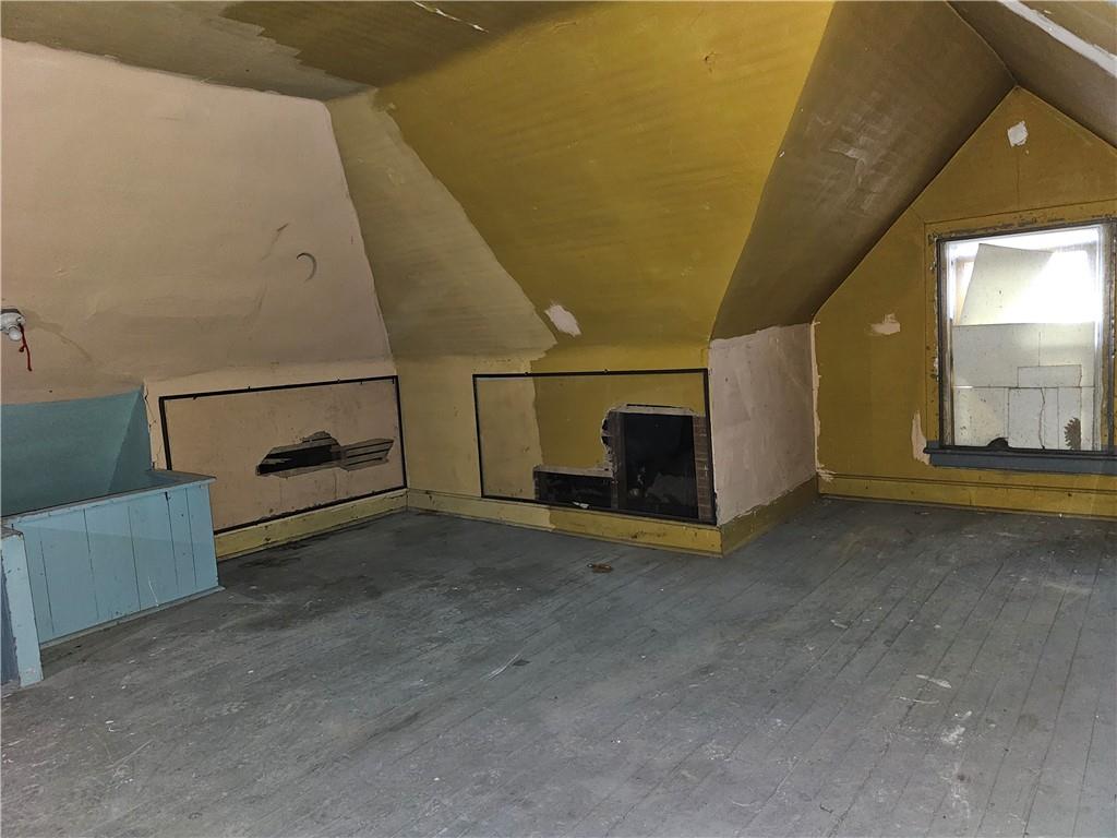 1101 Market Street Beaver, PA 15009 - Photo 18 of 21 a view of a livingroom with an empty space