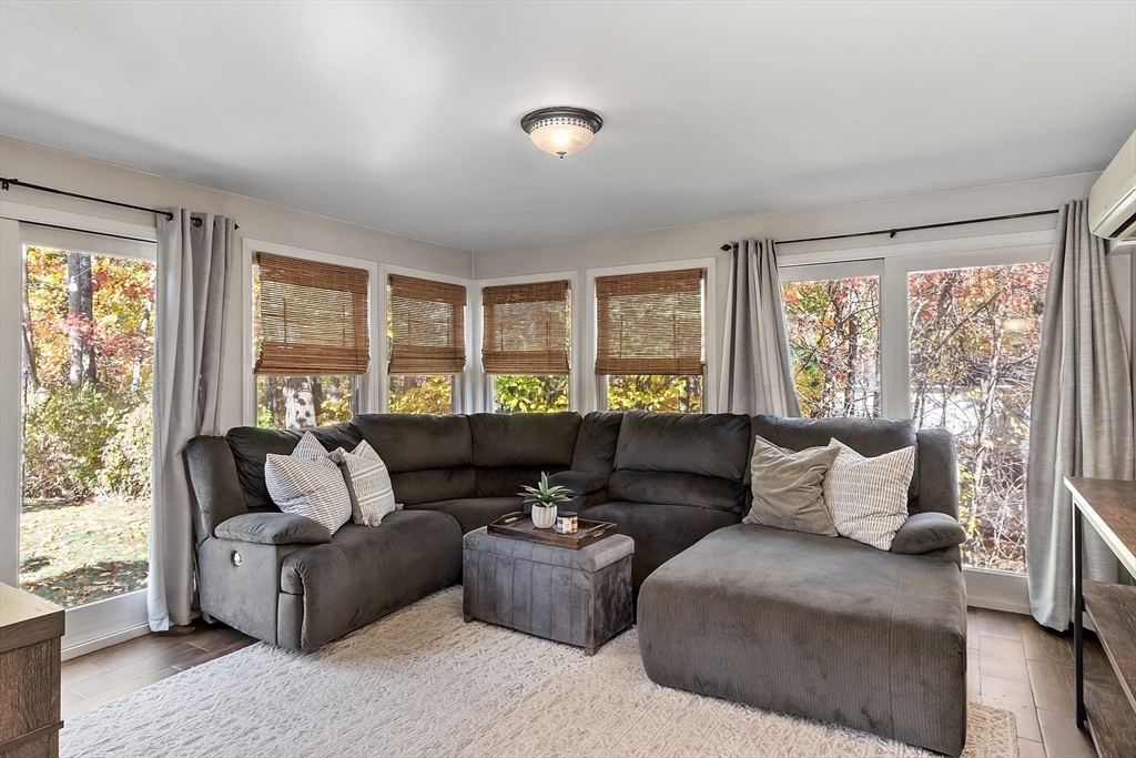 66 Dawson Road Worcester, MA 01602 - Photo 16 of 40 a living room with furniture and windows