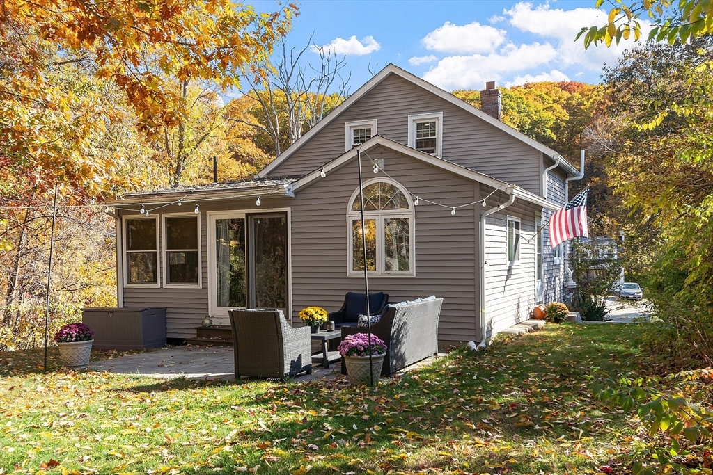 66 Dawson Road Worcester, MA 01602 - Photo 29 of 40 a front view of a house with patio