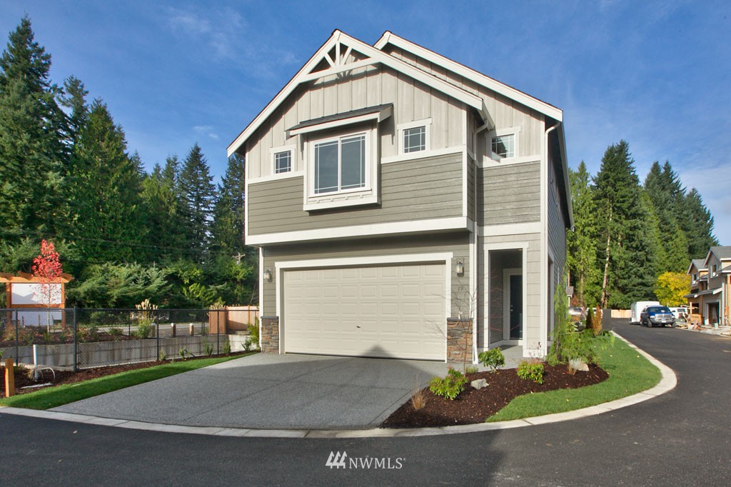 19 197th Street Southeast Bothell, WA 98012 - Photo 1 of 6 Gallery Image 1