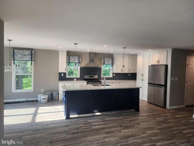 $305,000 | 655 Roseann Lane, Sellersville, PA 18960