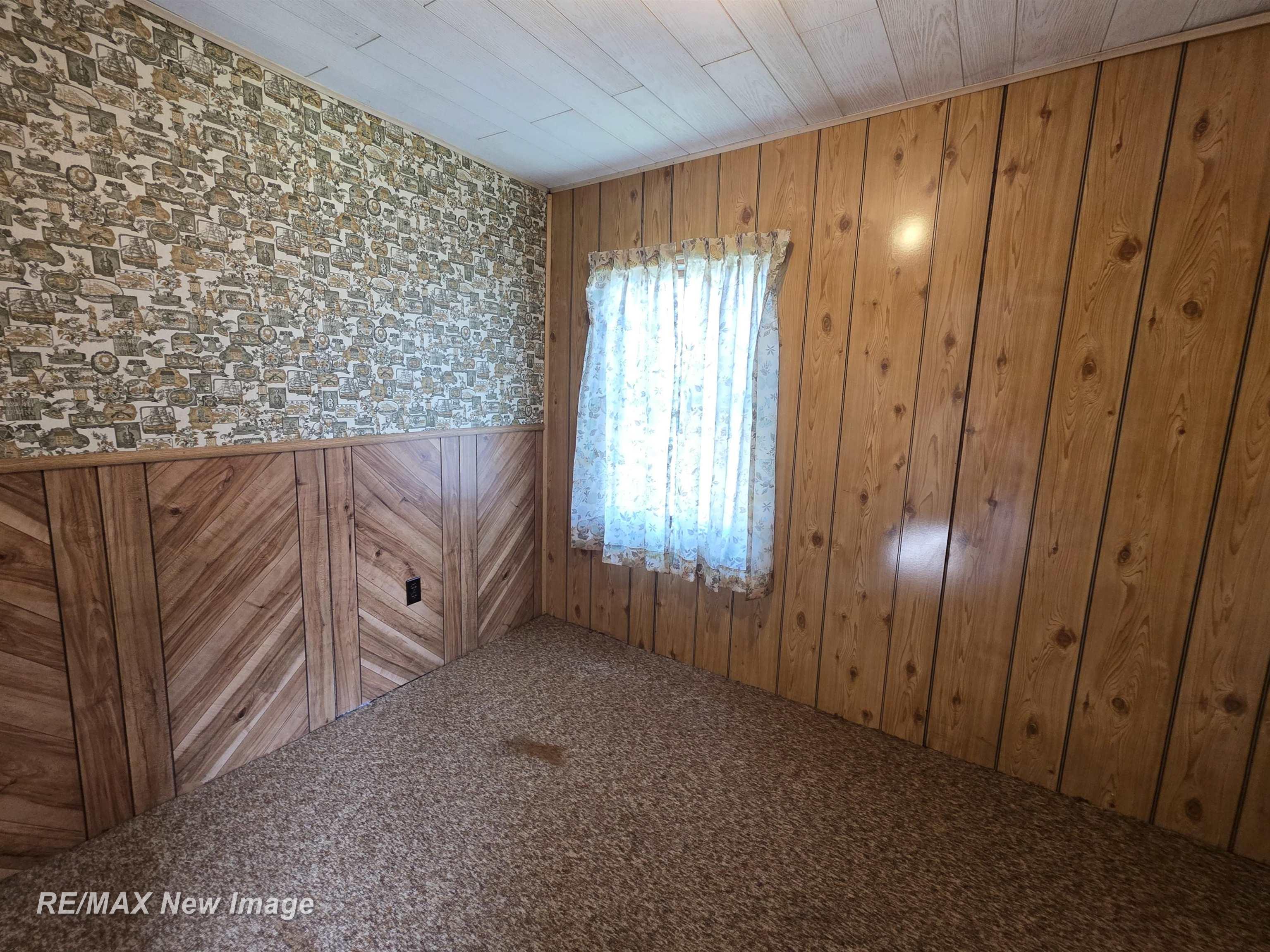 13740 South Merrill Road Brant, MI 48614 - Photo 11 of 18