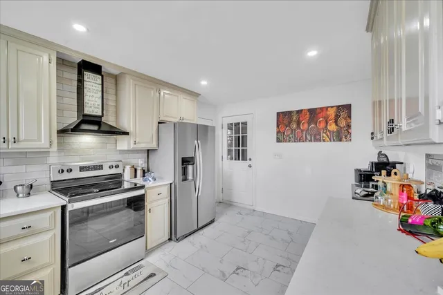 $370,000 | 330 Greentree Parkway, Macon, GA 31220