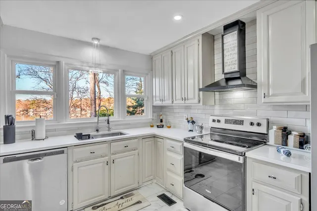 $370,000 | 330 Greentree Parkway, Macon, GA 31220