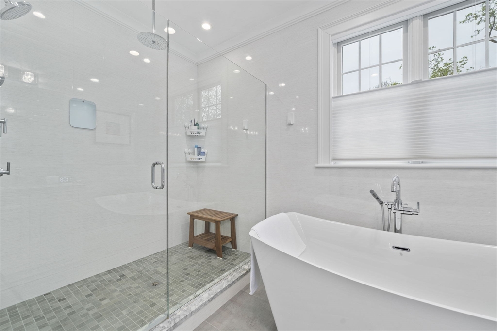 11 Woodhaven Road Newton, MA 02468 - Photo 20 of 42