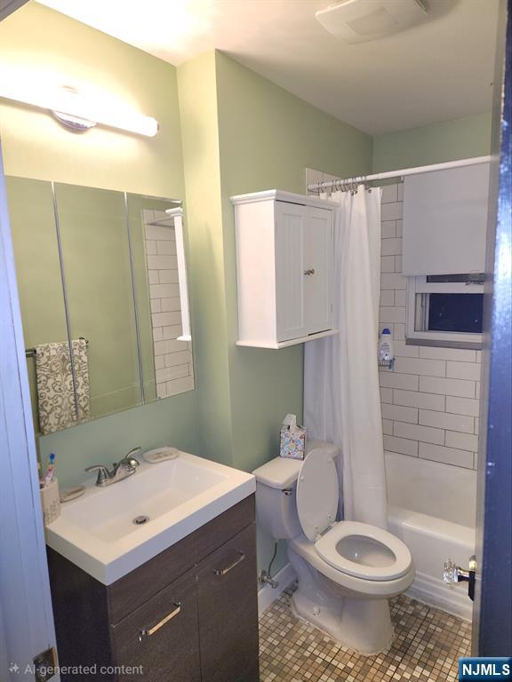 619 Warren Street Harrison, NJ 07029 - Photo 6 of 12