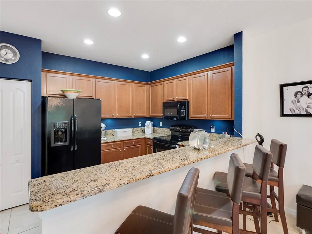 204 Southwest Otter Run Place Stuart, FL 34997 - Photo 4 of 18 Gallery Image 4