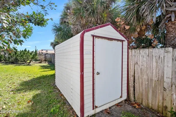 $485,000 | 4 Dolphin Avenue, Ormond Beach, FL 32176