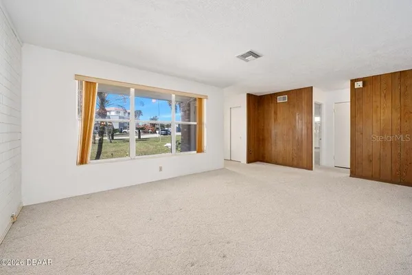 $485,000 | 4 Dolphin Avenue, Ormond Beach, FL 32176