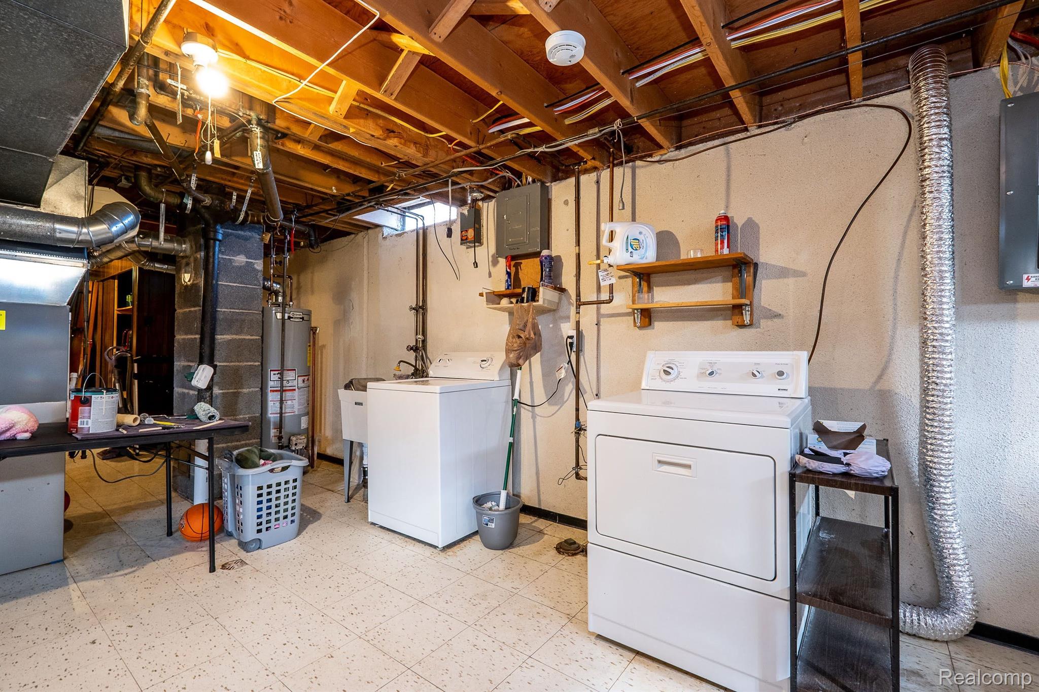 31252 Kelly Road Roseville, MI 48066 - Photo 30 of 36 Gallery Image 30