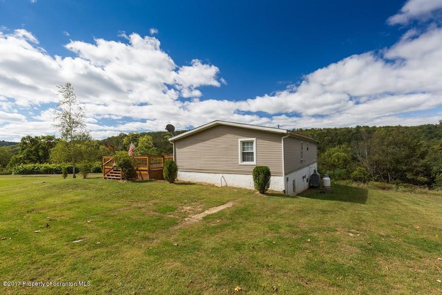 404 Coolbaugh Mountain Road Falls, PA 18615 - Photo 7 of 28 Gallery Image 7