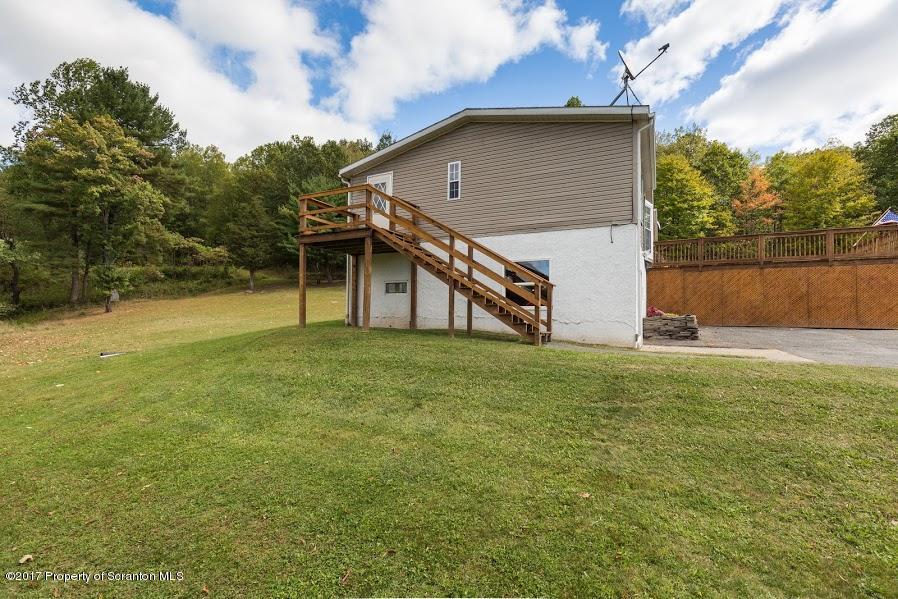 404 Coolbaugh Mountain Road Falls, PA 18615 - Photo 8 of 28 Gallery Image 8
