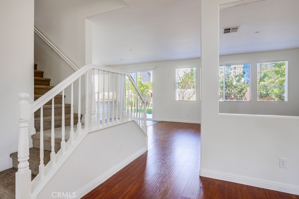 321 North Riley Court Placentia, CA 92870 - Photo 7 of 65