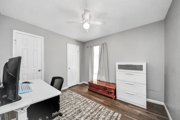 $1,800 | 7414 Battlewood Drive, Houston, TX 77040