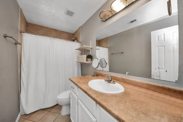 $1,900 | 7414 Battlewood Drive, Houston, TX 77040