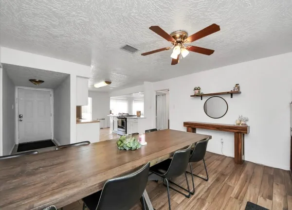 $1,800 | 7414 Battlewood Drive, Houston, TX 77040