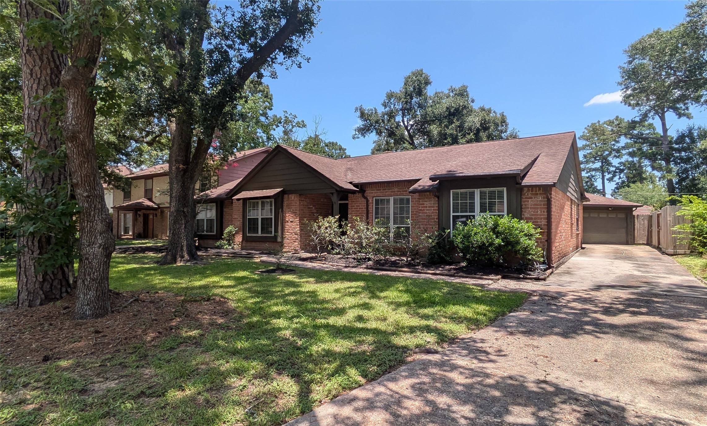 16518 Courtland Circle Spring, TX 77379 - Photo 3 of 24