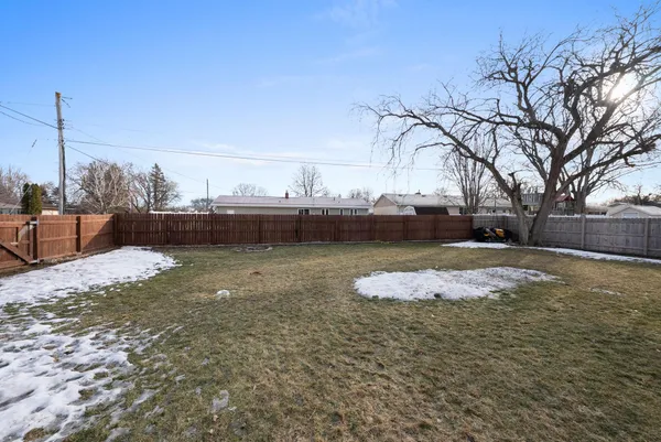 $305,000 | 1101 7th Avenue Southwest, Pipestone, MN 56164