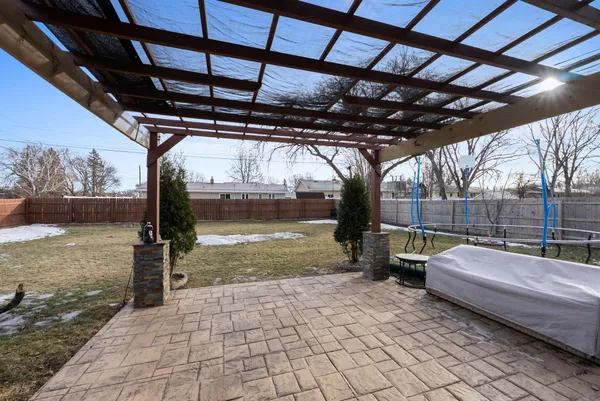 $305,000 | 1101 7th Avenue Southwest, Pipestone, MN 56164